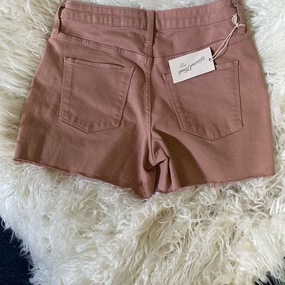 High Rise Shorts - Picture 2 of 2